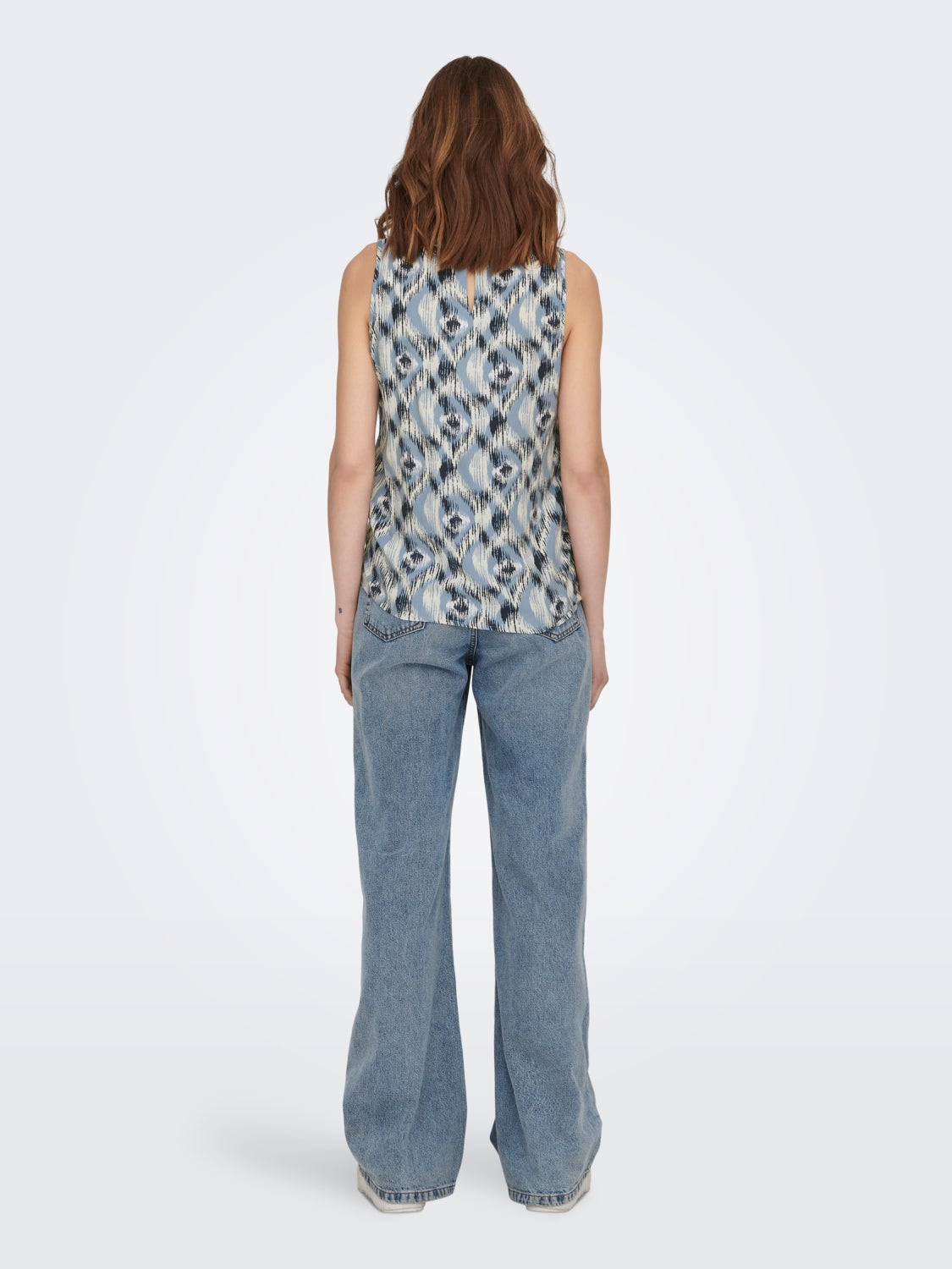 Regular Fit O-Neck Top