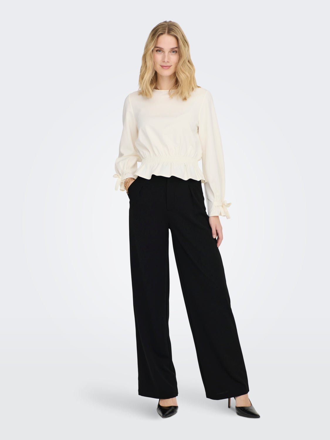 Wide Trousers