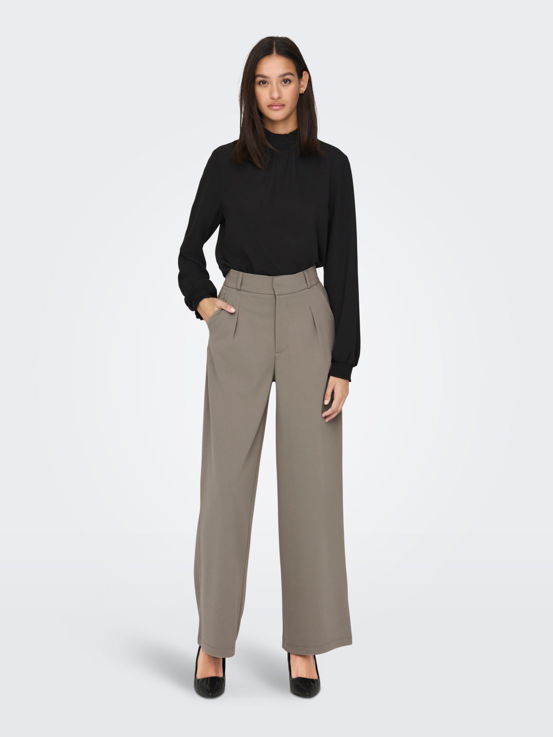 Wide Trousers