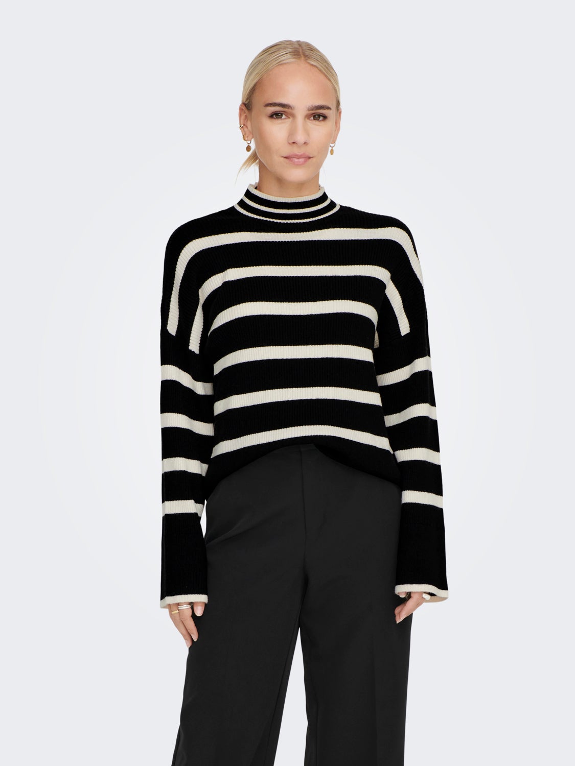Highneck Knitted Pullover