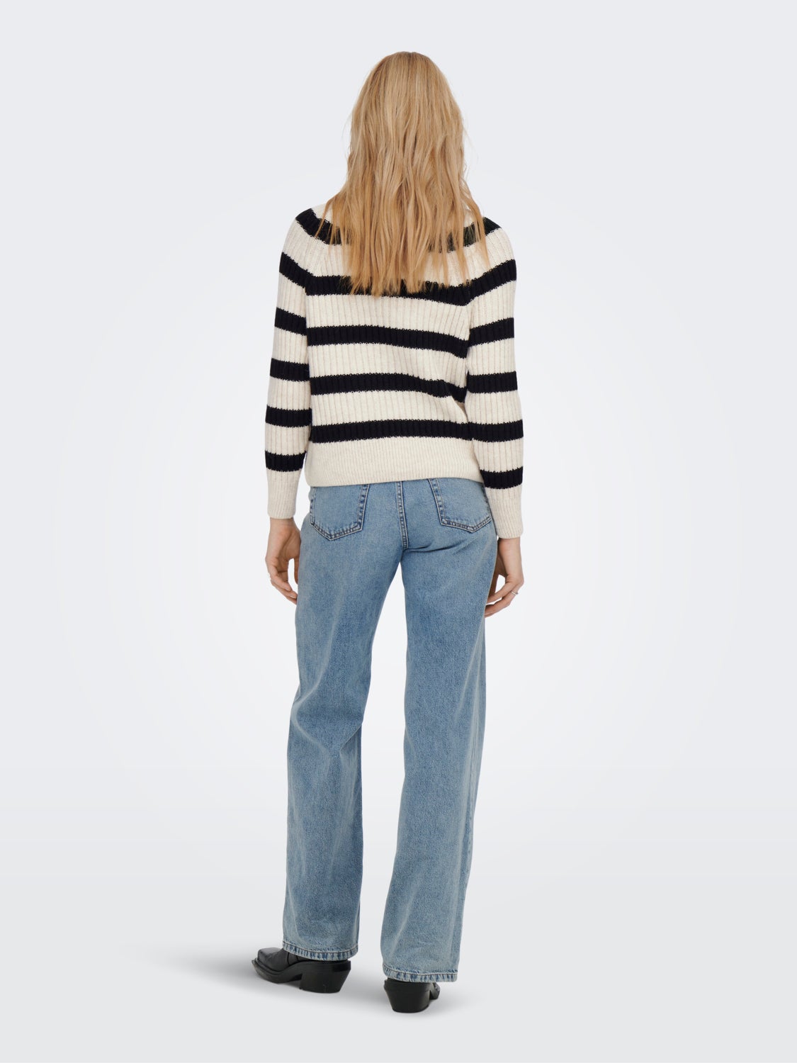 Highneck zip Knitted Pullover