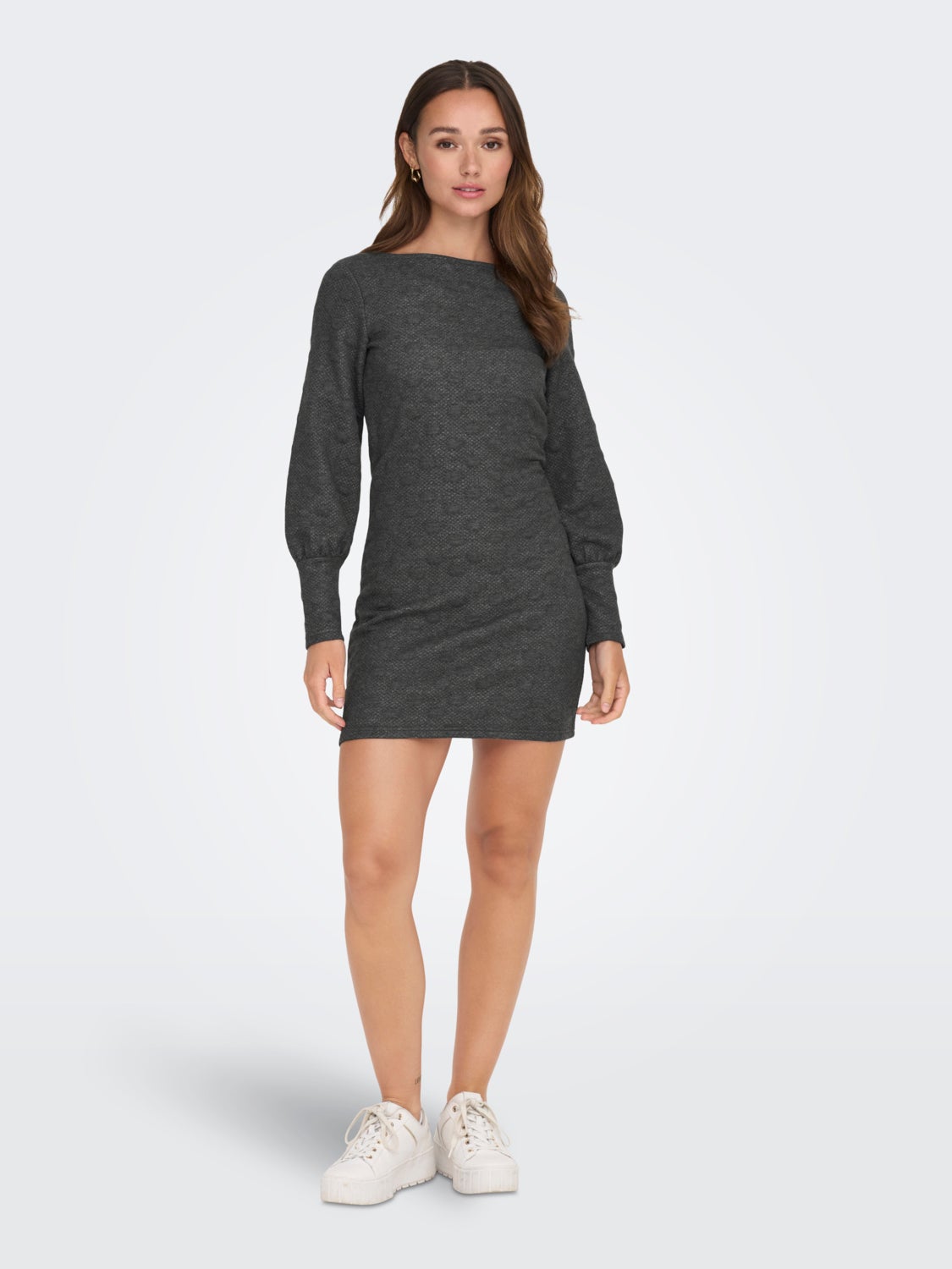 MINI O-NECK DRESS WITH LONG SLEEVES