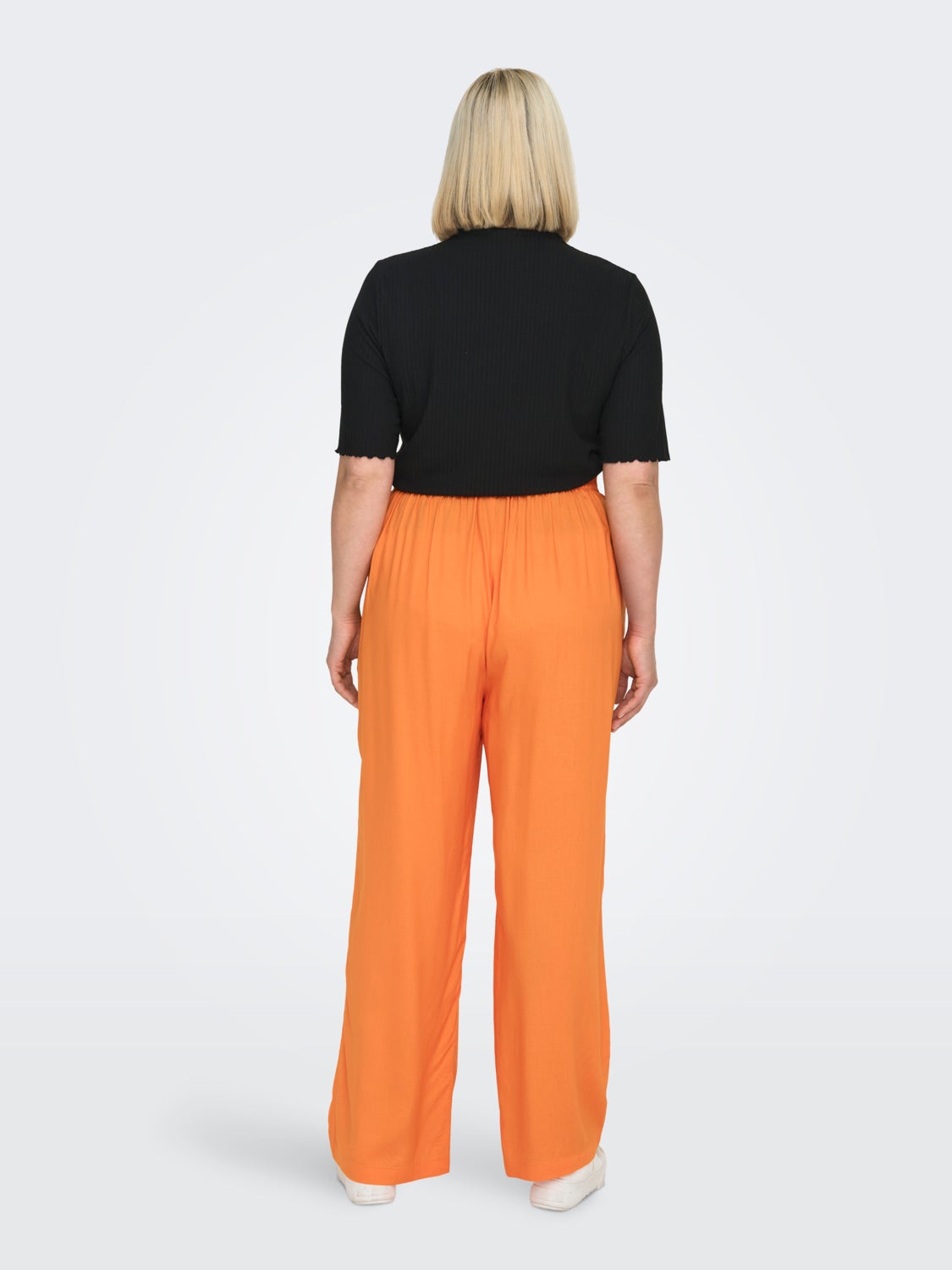 Curvy viscose trousers