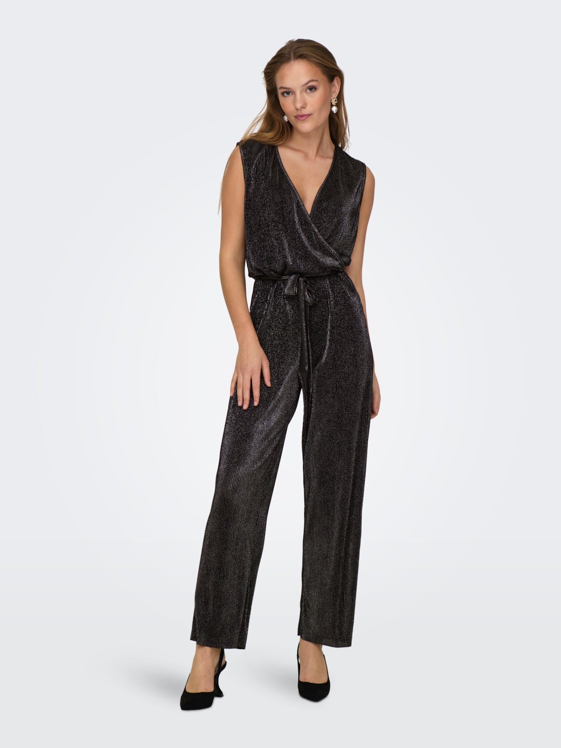 Jumpsuit with belt