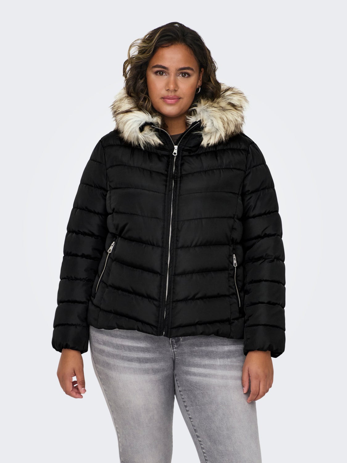 Curvy quilted jacket