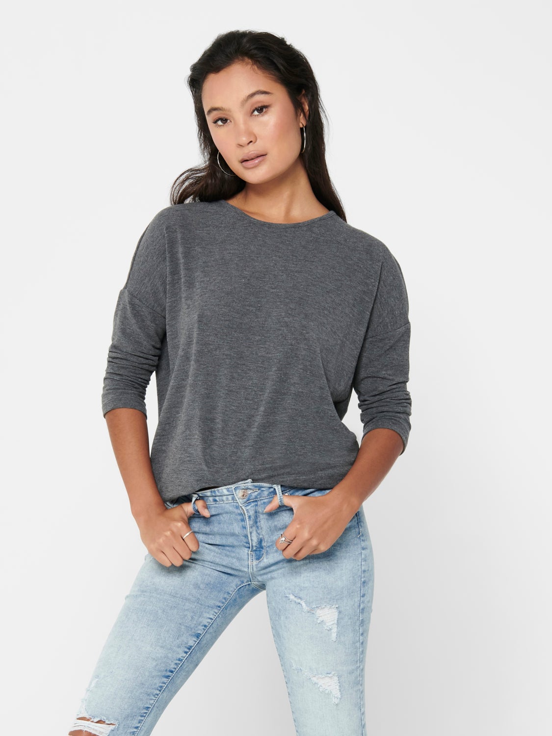 Loose fitted 3/4 sleeved top