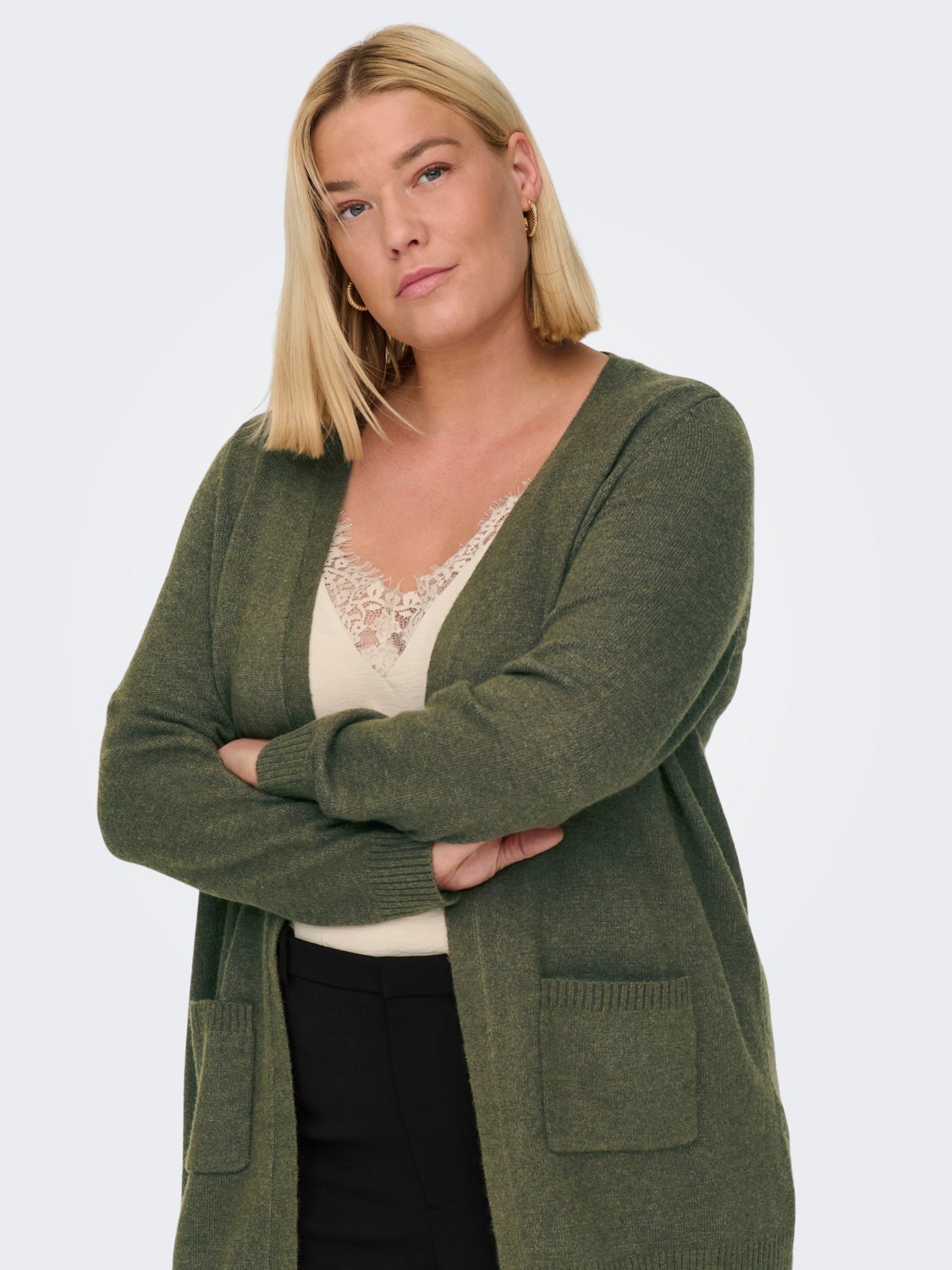 Curvy open Knitted Cardigan