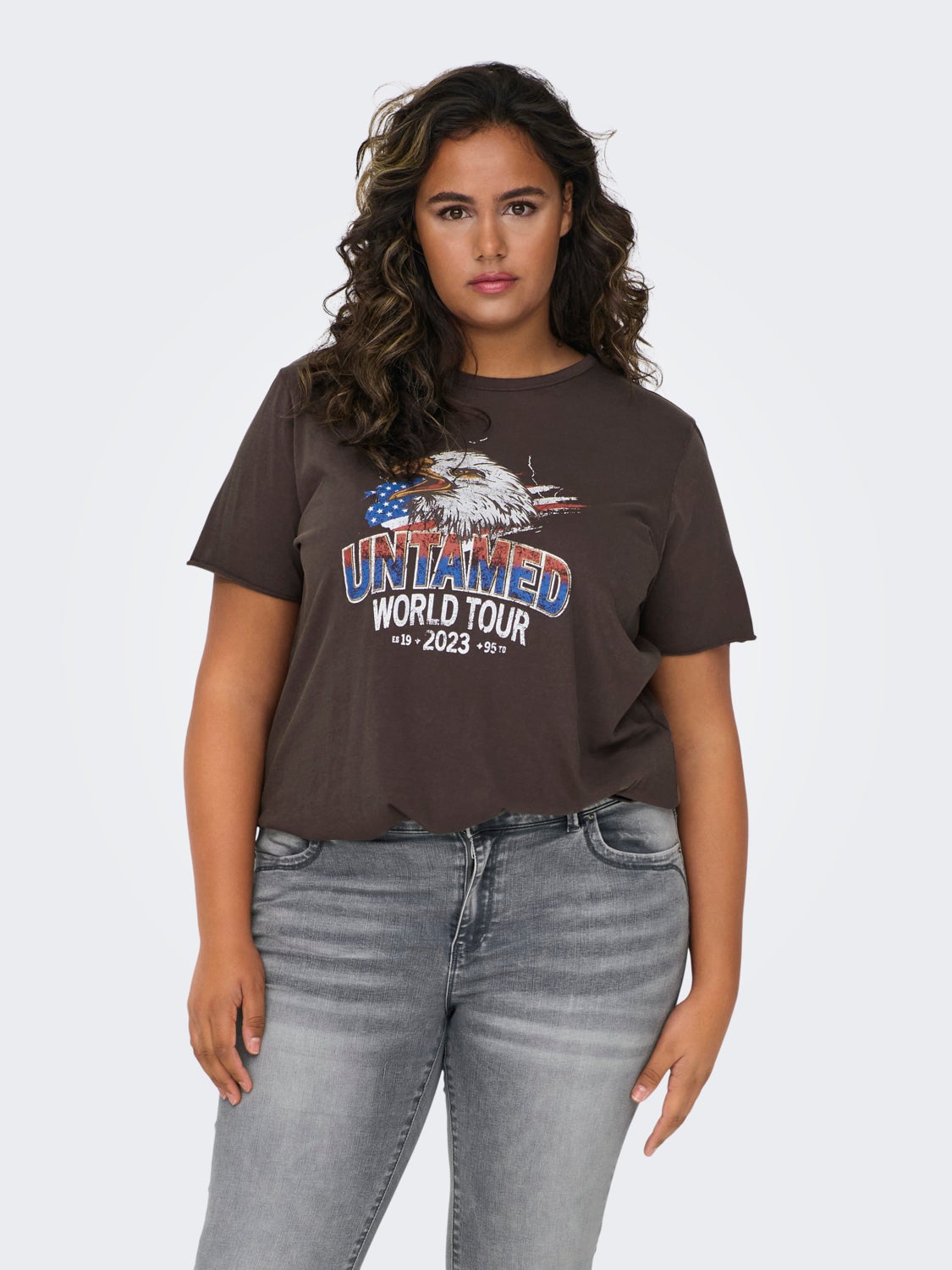 Curvy o-neck t-shirt with print