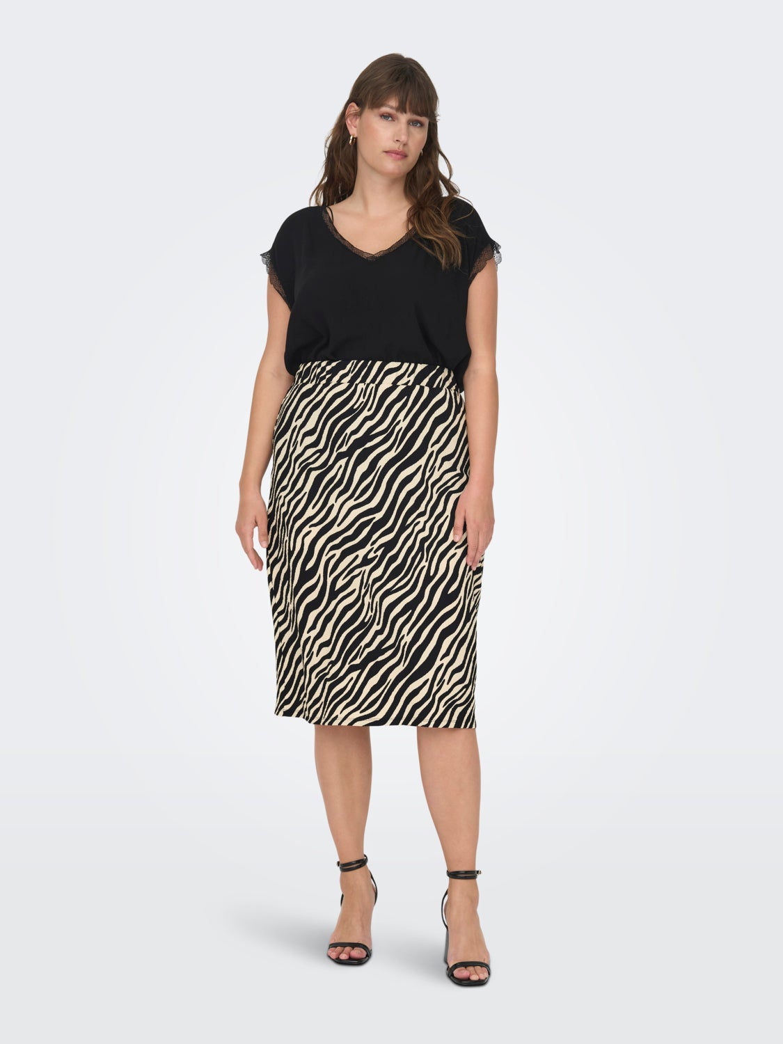 Curvy midi skirt