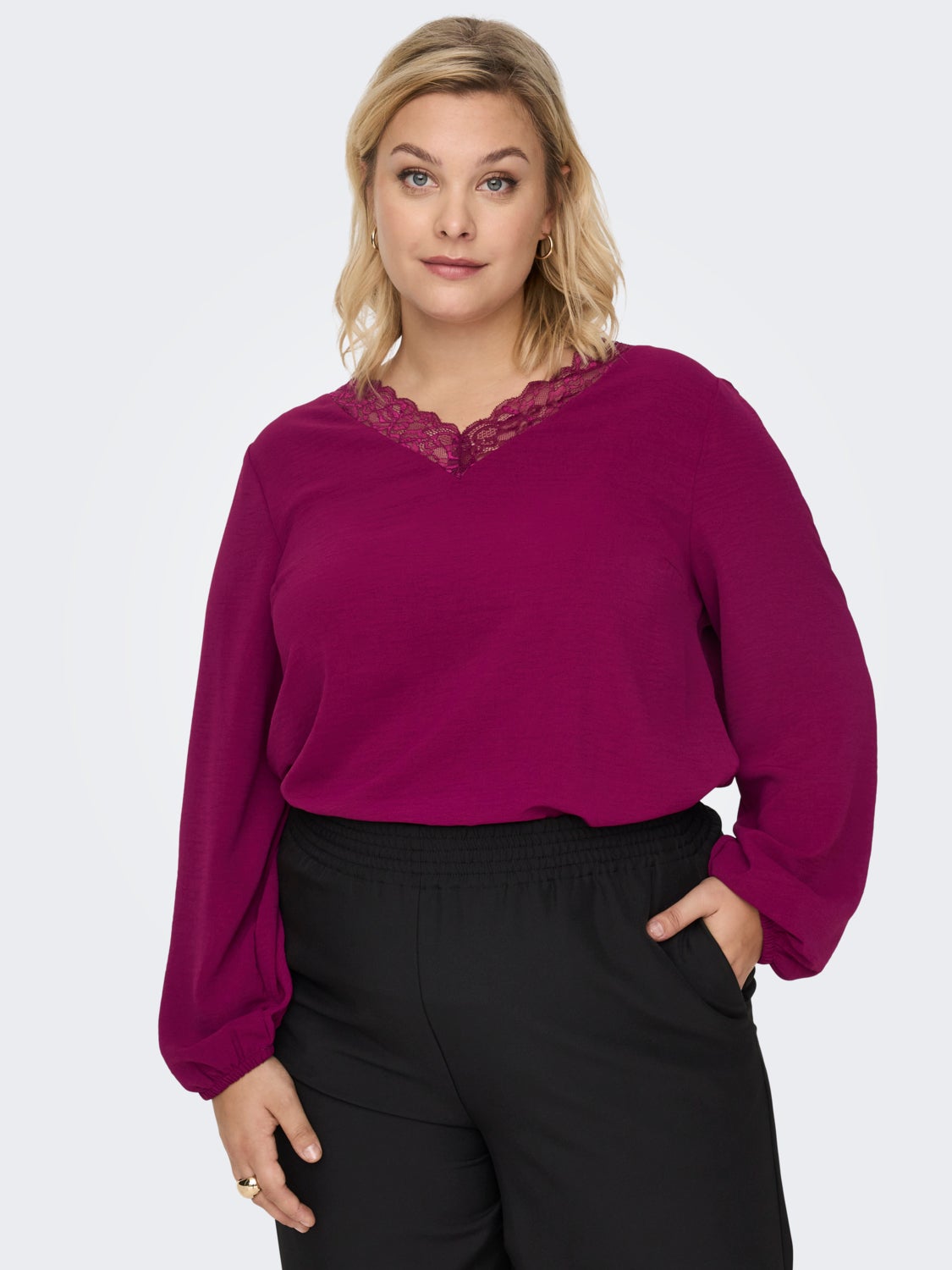 Curvy long sleeve top
