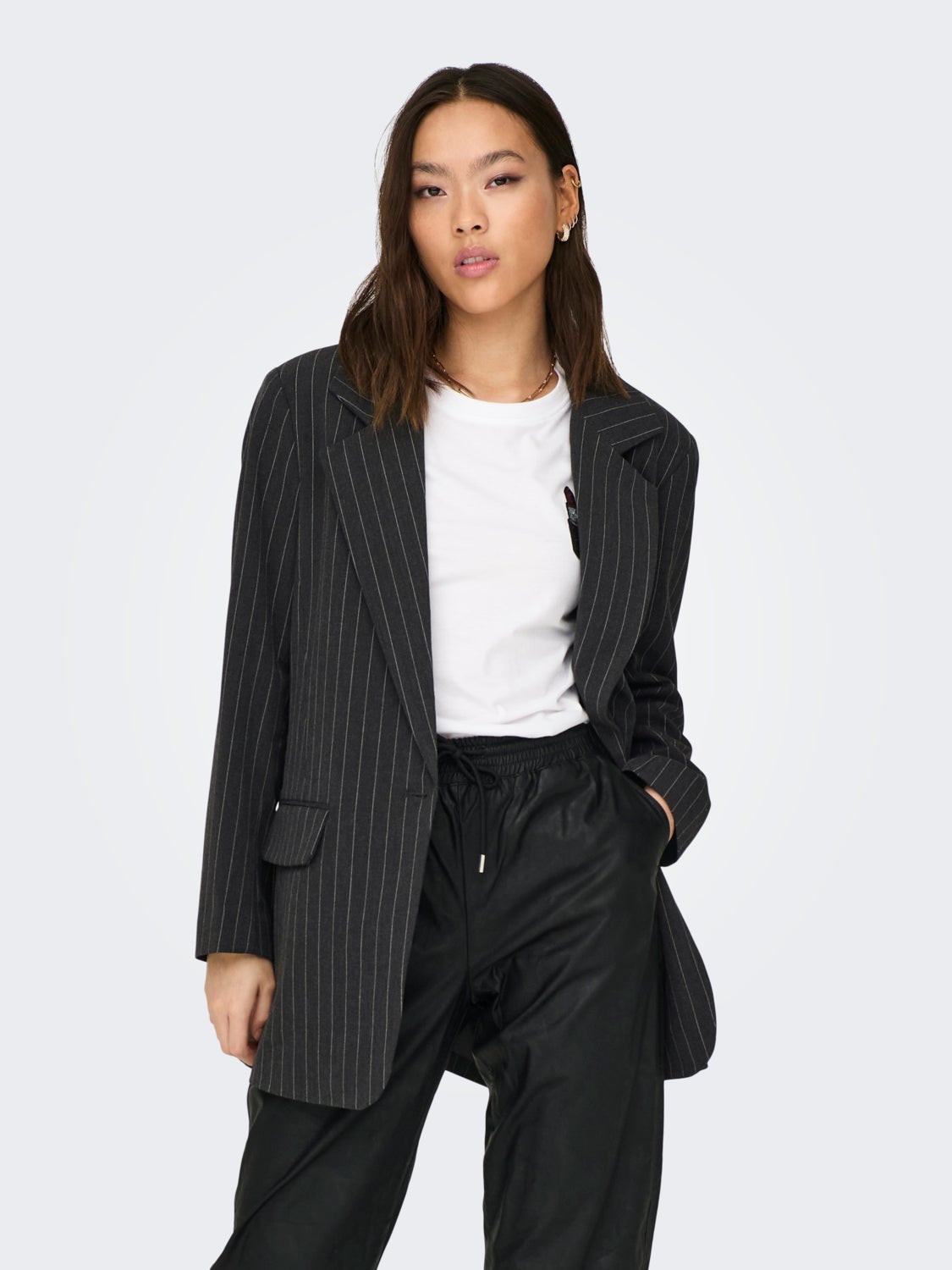 Oversize blazer with stripes