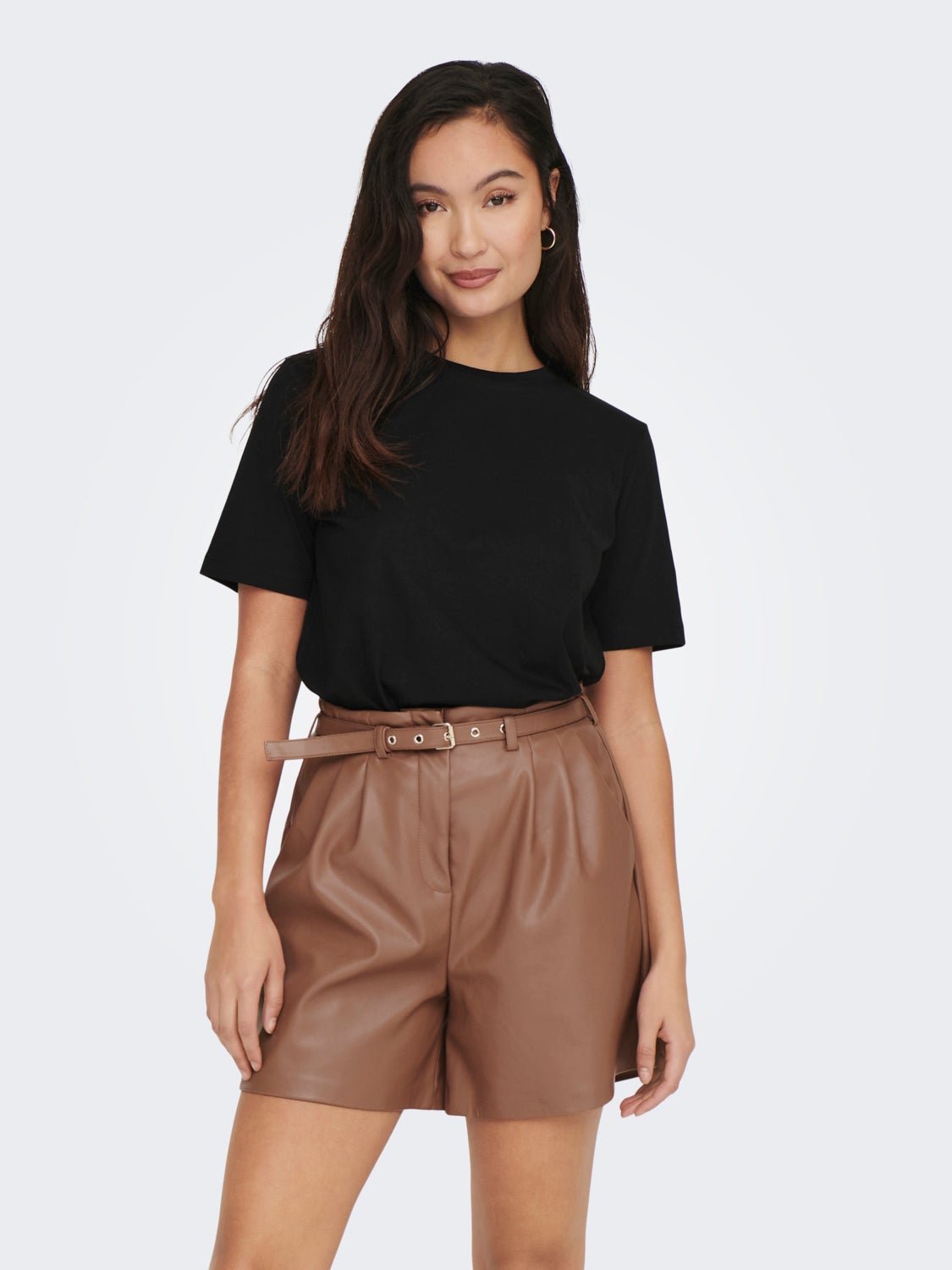 Basic solid color t-shirt