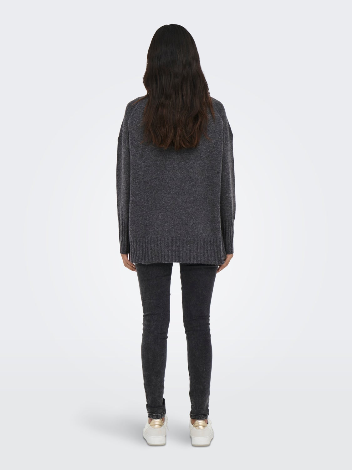 Knit sweat with high neck