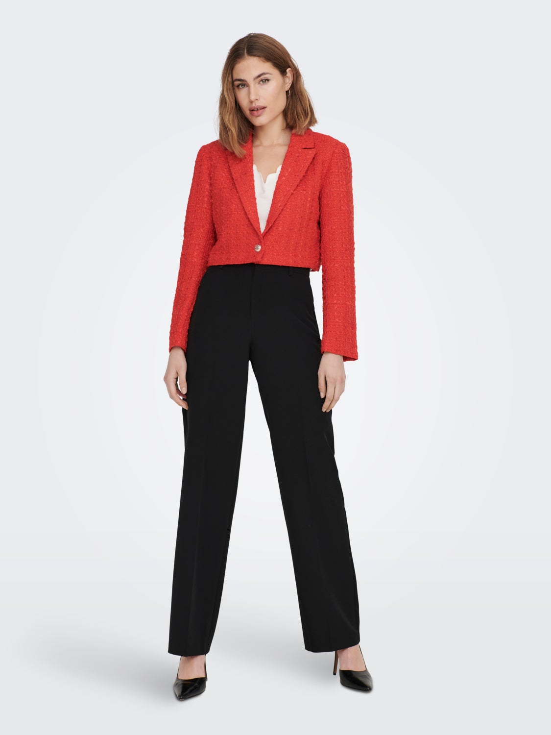 Cropped texture blazer