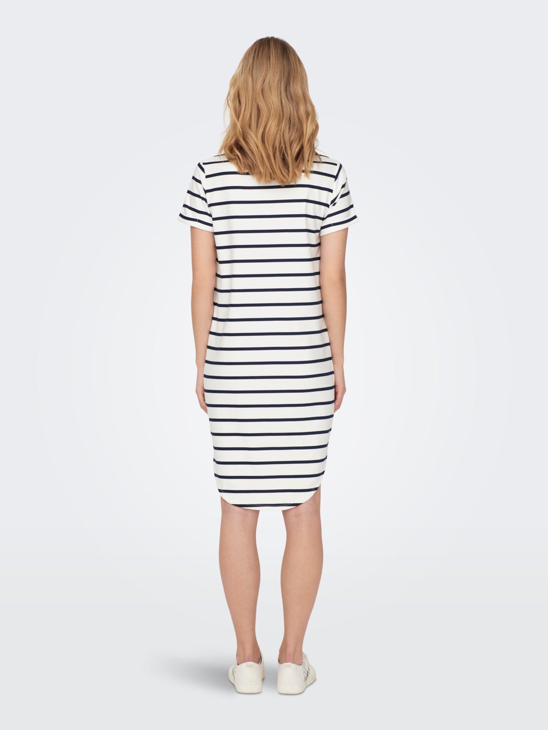 Regular Fit O-Neck Short dress