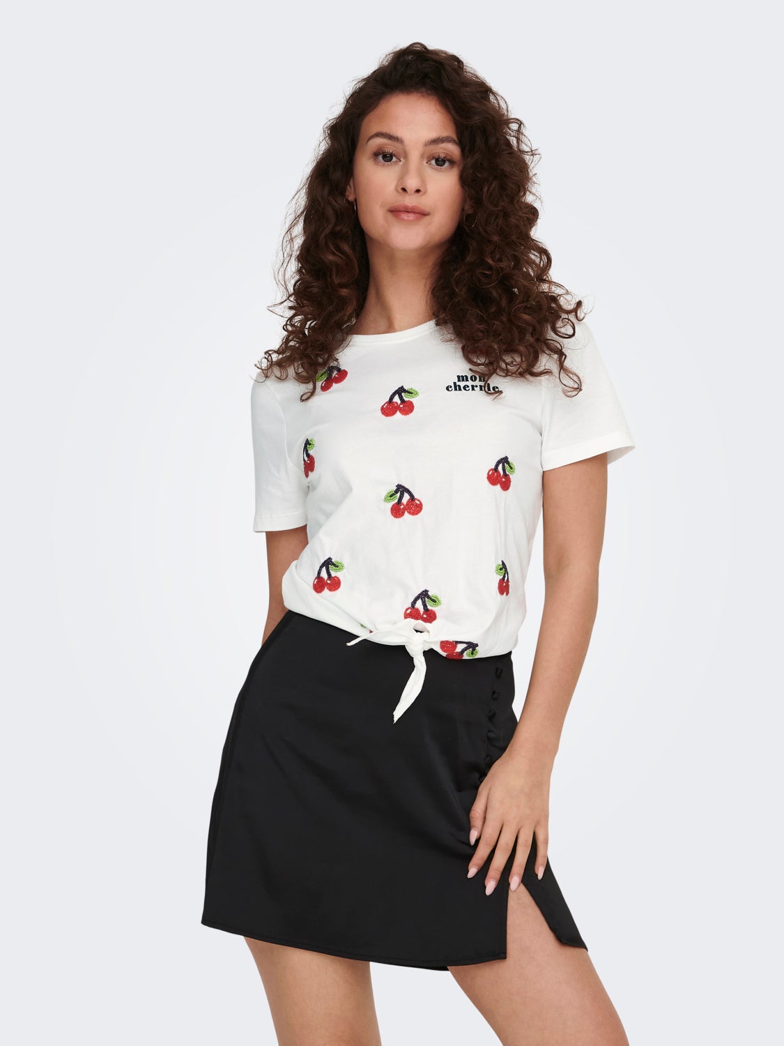 O-neck t-shirt with knot detail