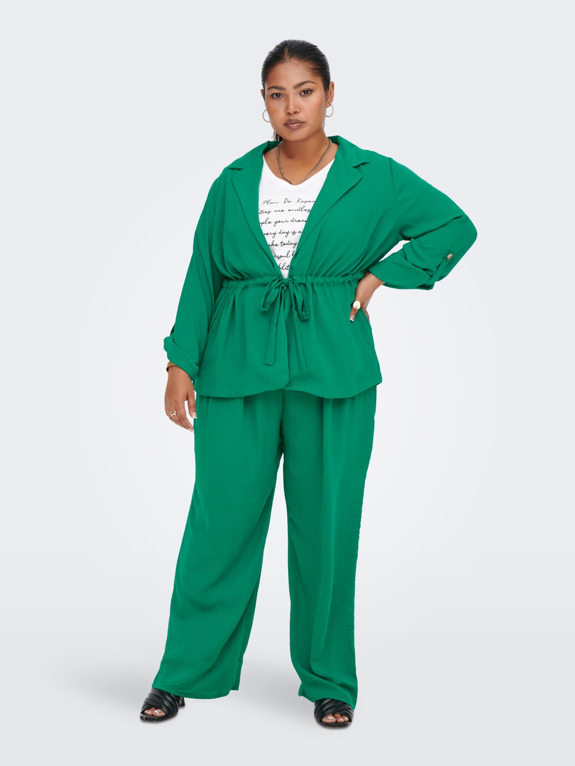 Curvy 3/4 sleeved Jacket