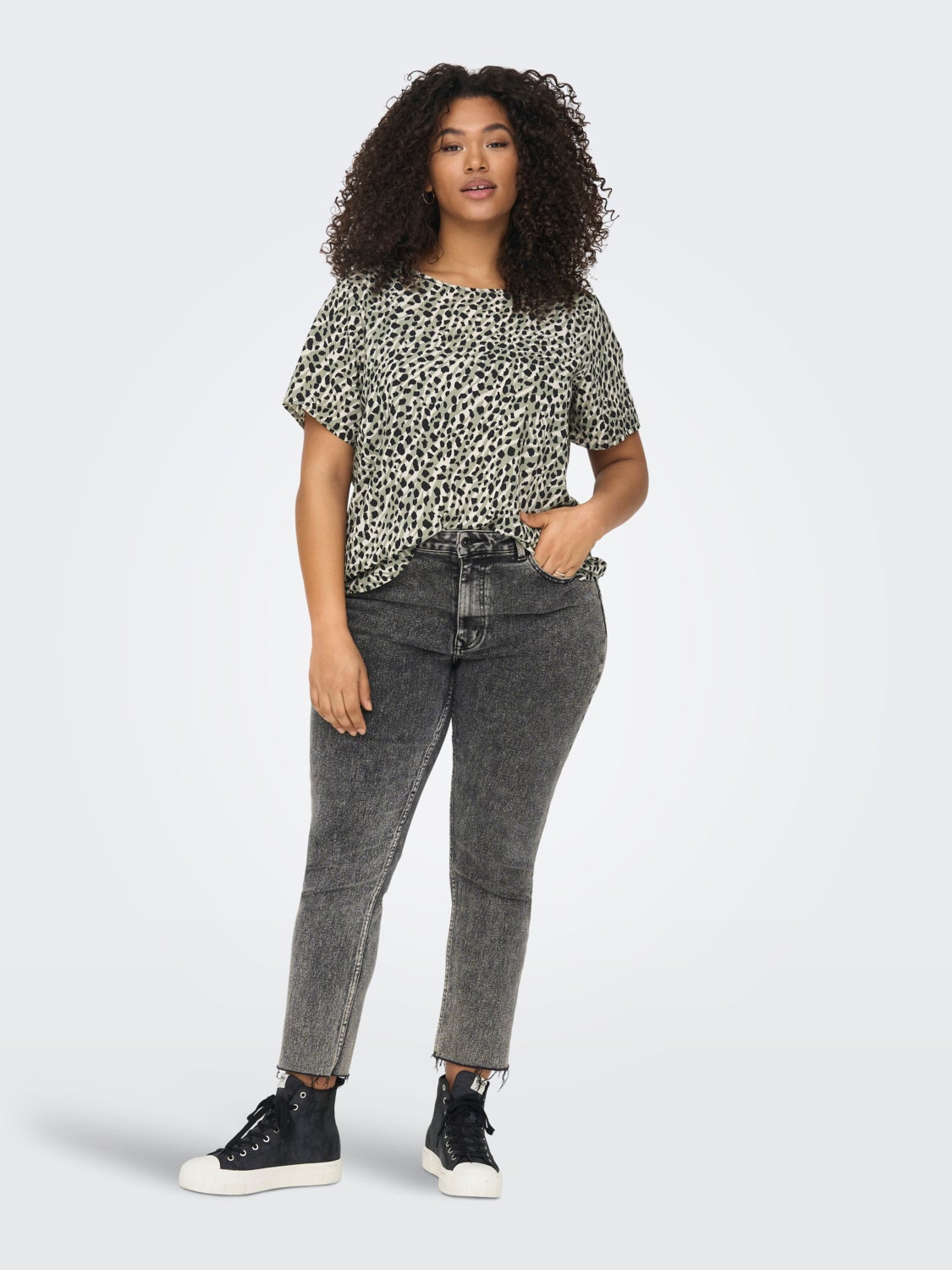 Curvy short sleeve Top