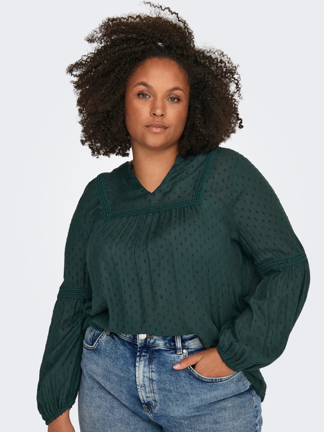 Curvy V-neck viscose Blouse