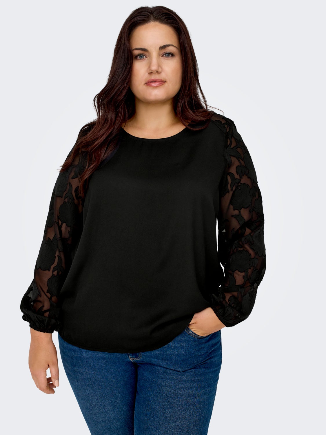 Curvy o-neck top