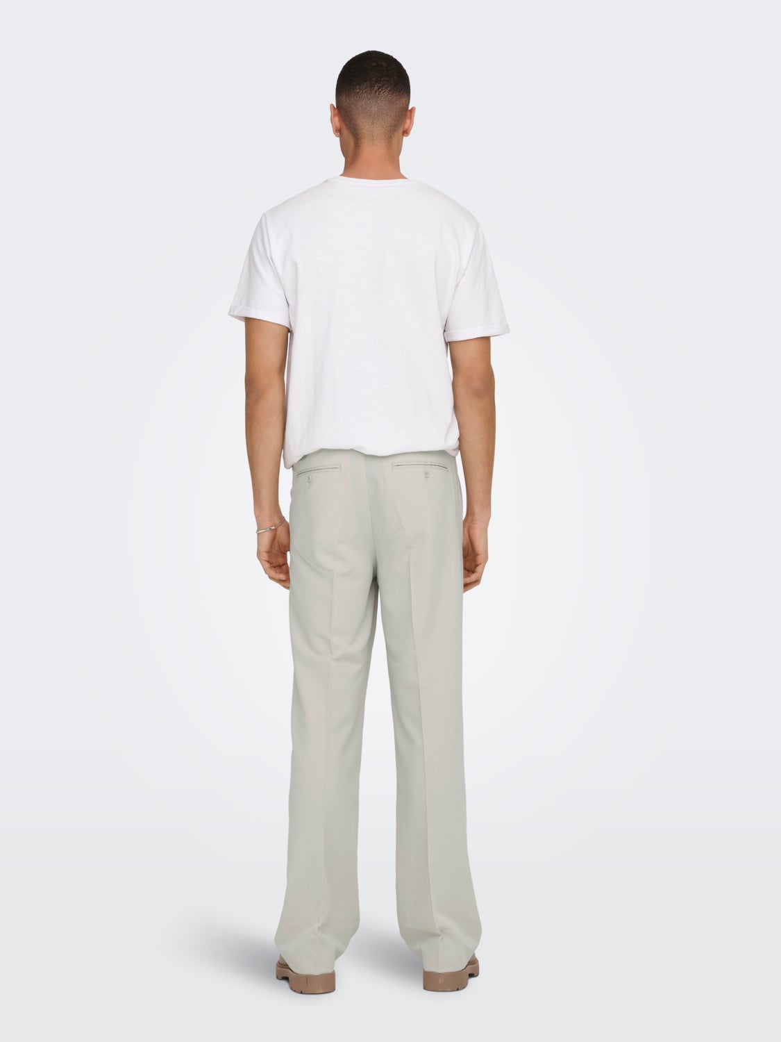 Loose fit classic trousers