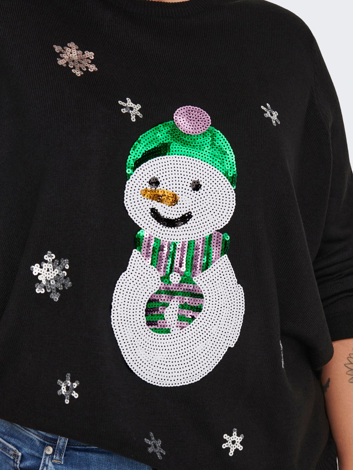 Curvy glitter christmas knitted pullover
