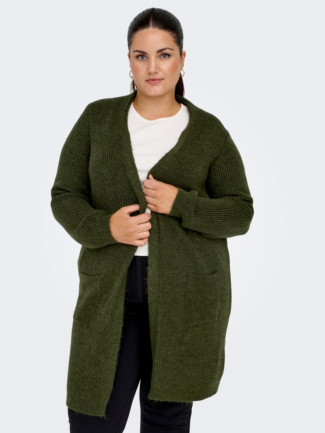 Curvy long knitted cardigan