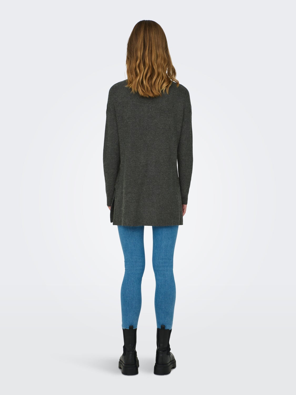 High neck knitted pullover