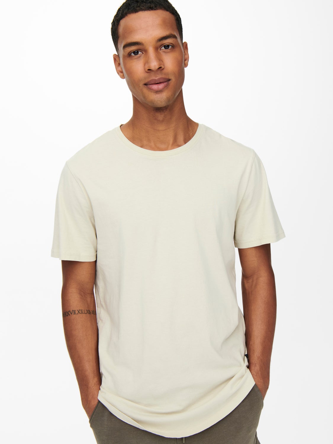 Long o-neck t-shirt