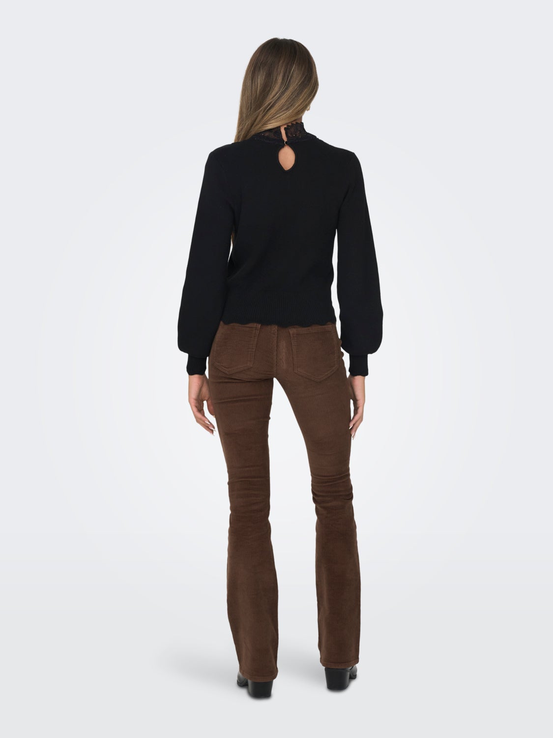 V-neck knitted pullover with lace