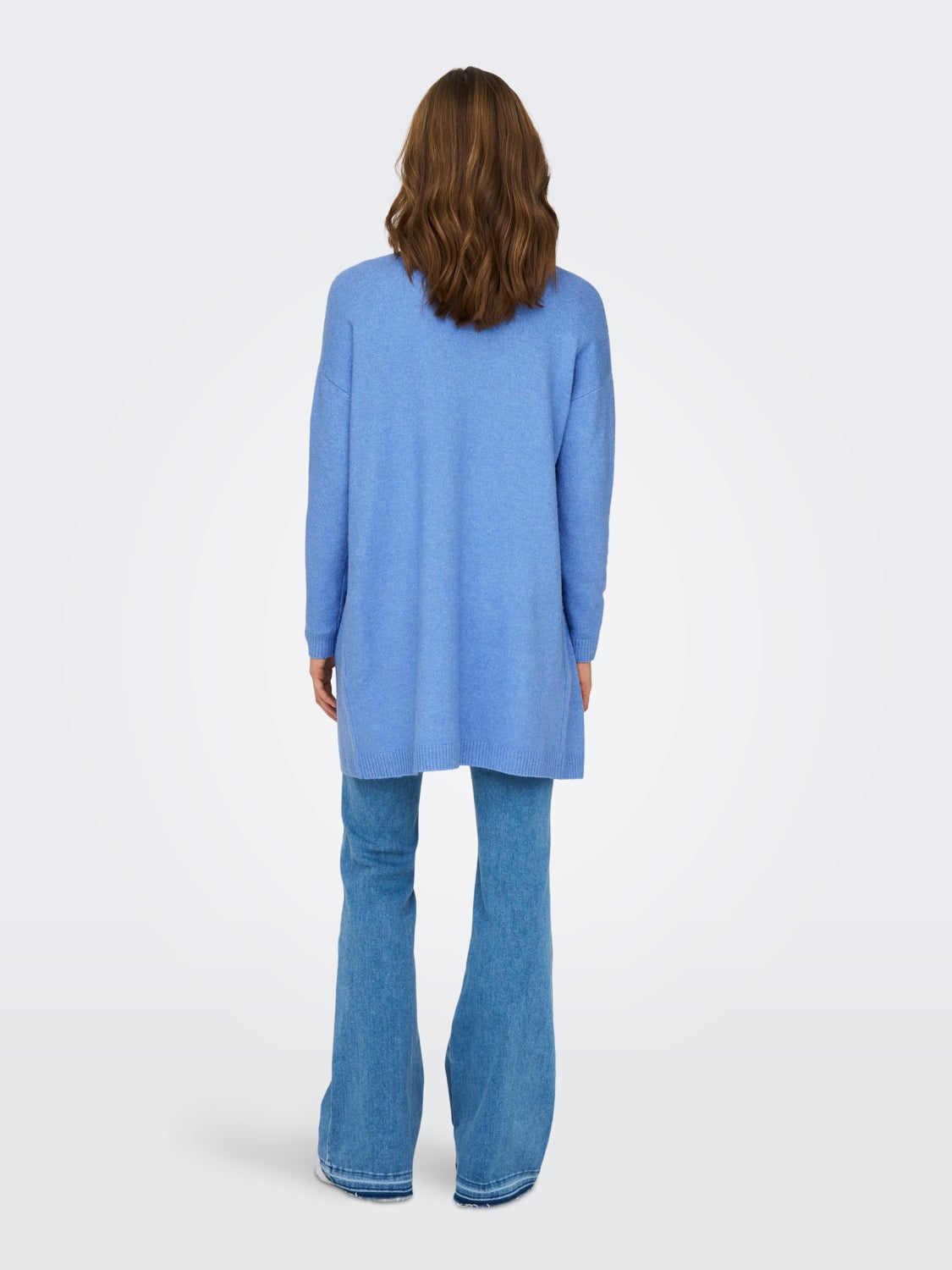 Long knitted cardigan