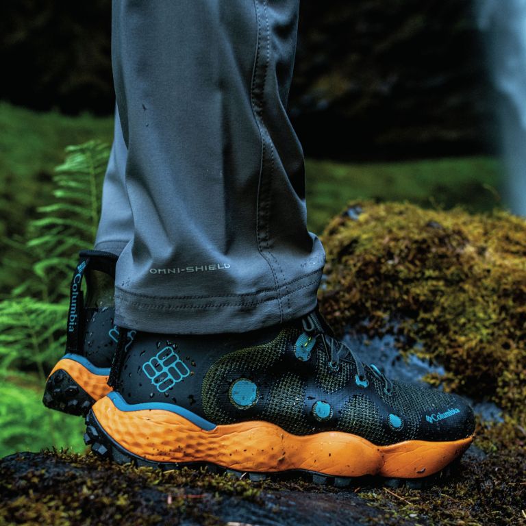 Columbi Men' Escape Thriv Endure Shoe
