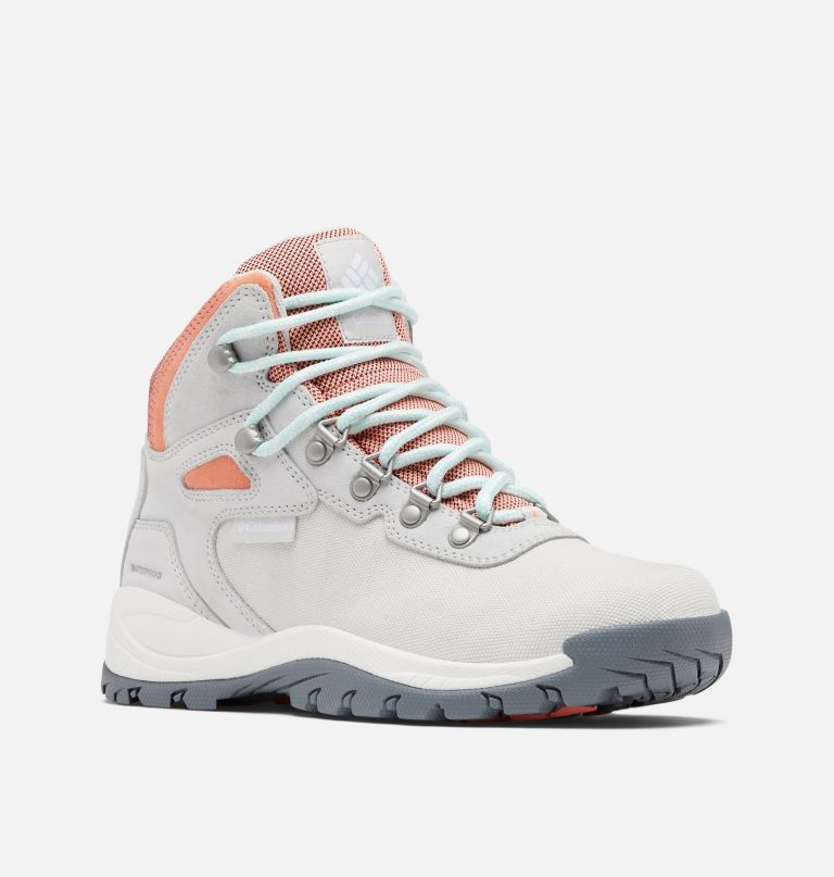 Columbi Women' Newto Ridge Canva Waterproo Hikin Boot