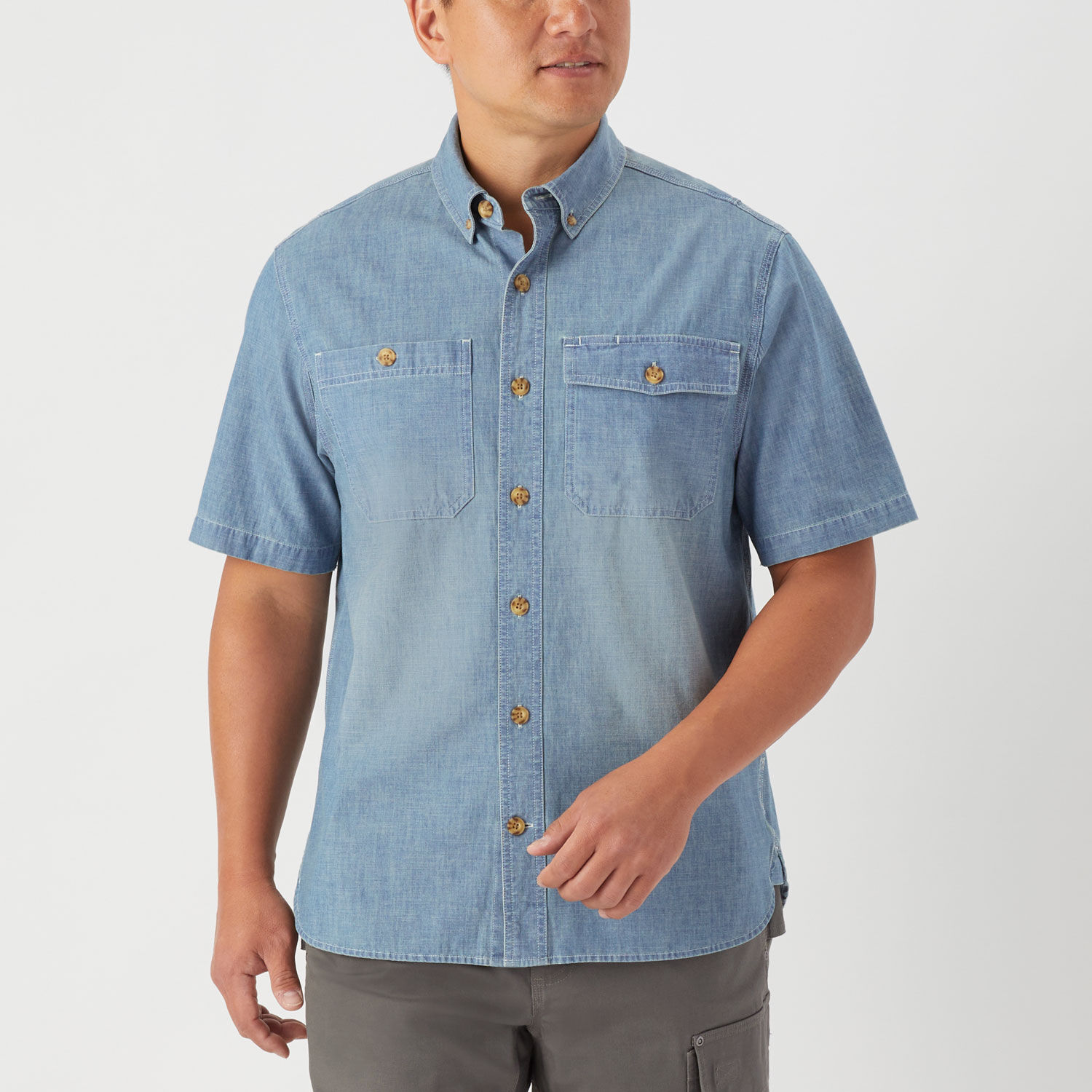 COOLMAX Chambray Standard Fit Short Sleeve Shirt