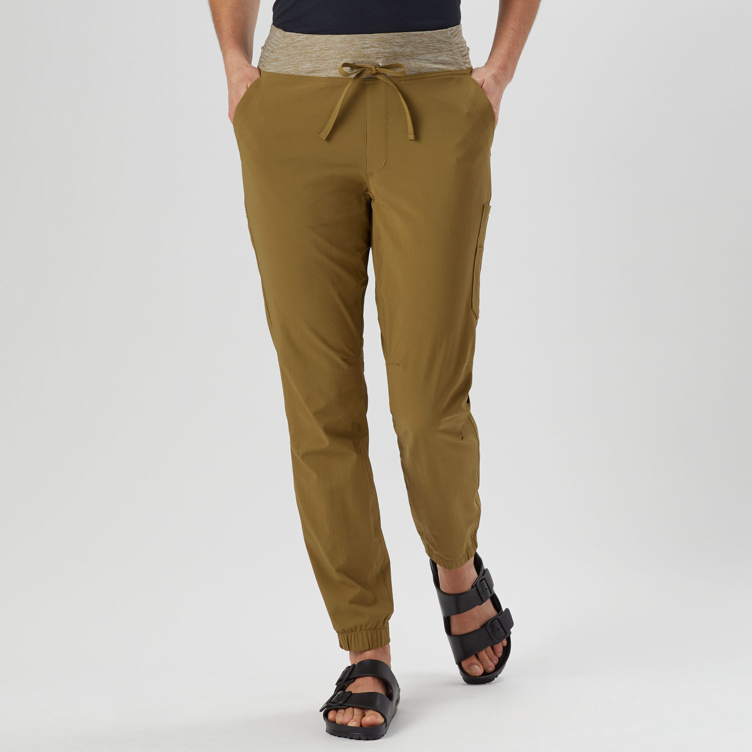Women’s Armachillo Joggers