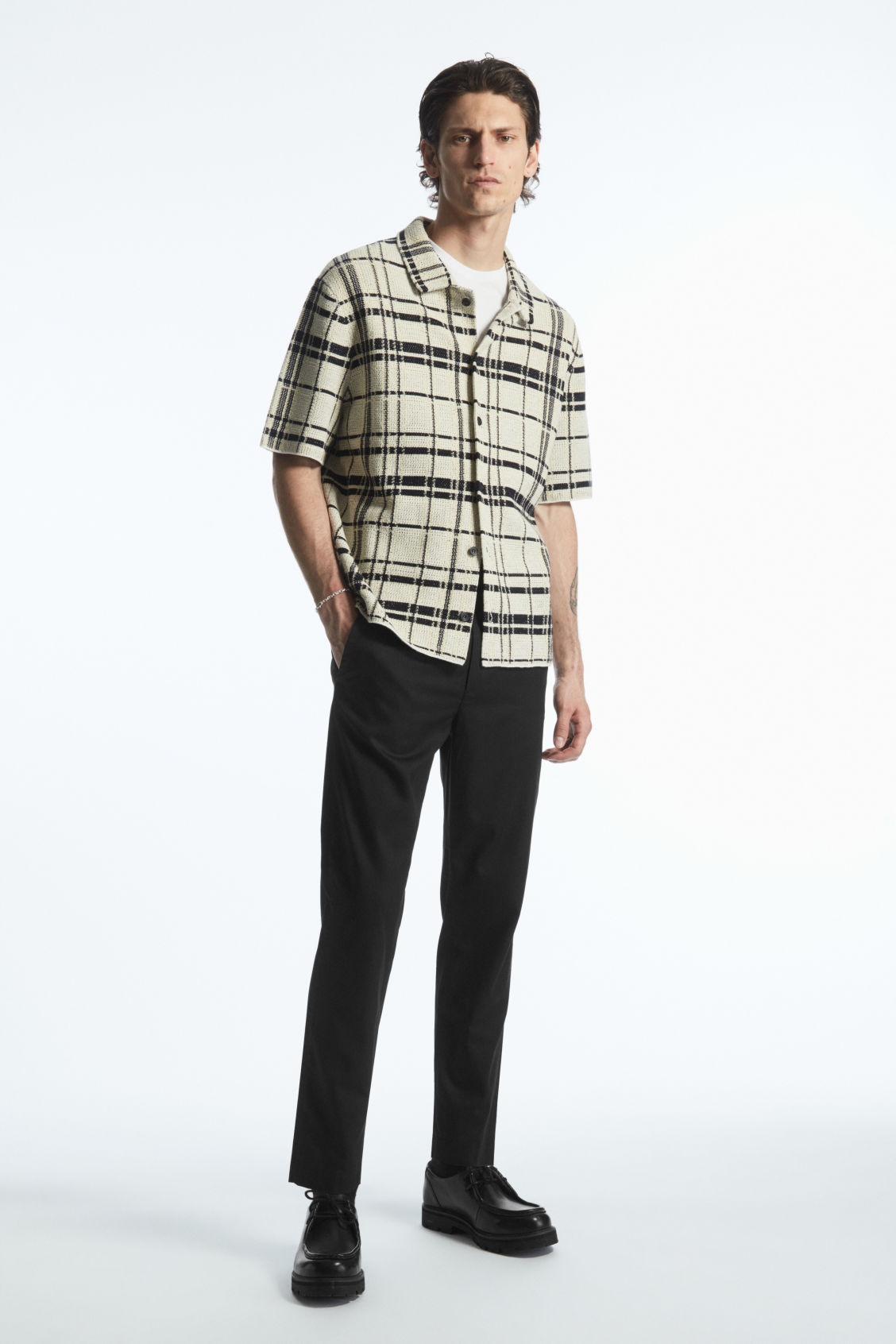 REGULAR-FIT TAPERED TROUSERS