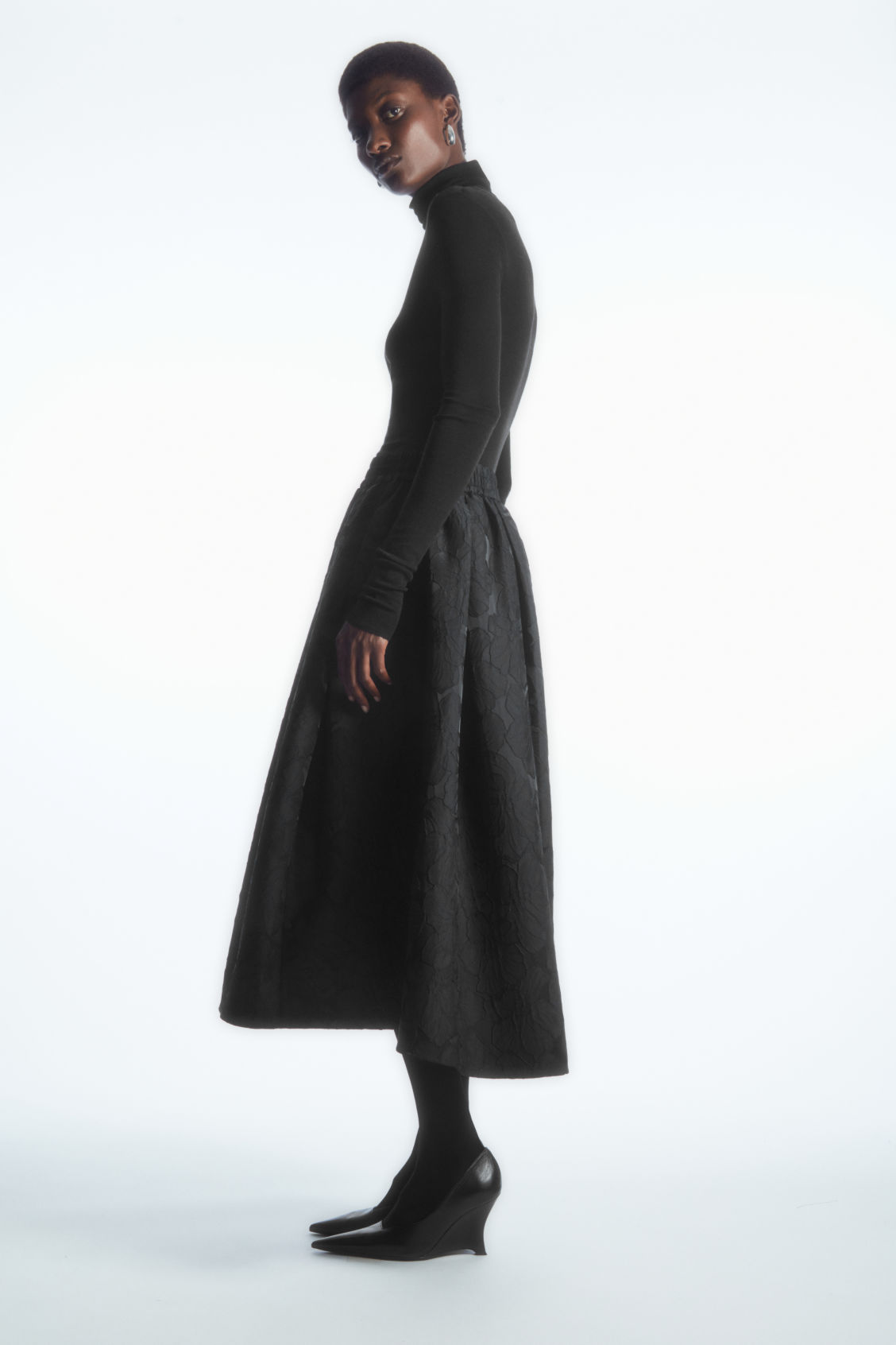 FLORAL-JACQUARD A-LINE MIDI SKIRT