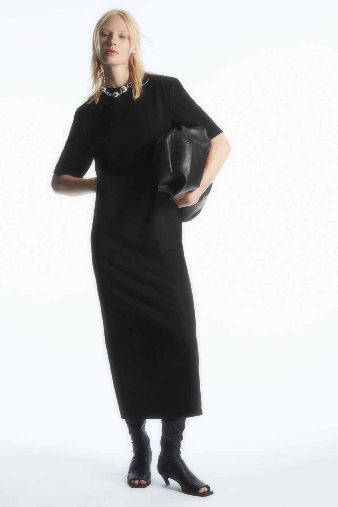 POWER-SHOULDER T-SHIRT DRESS