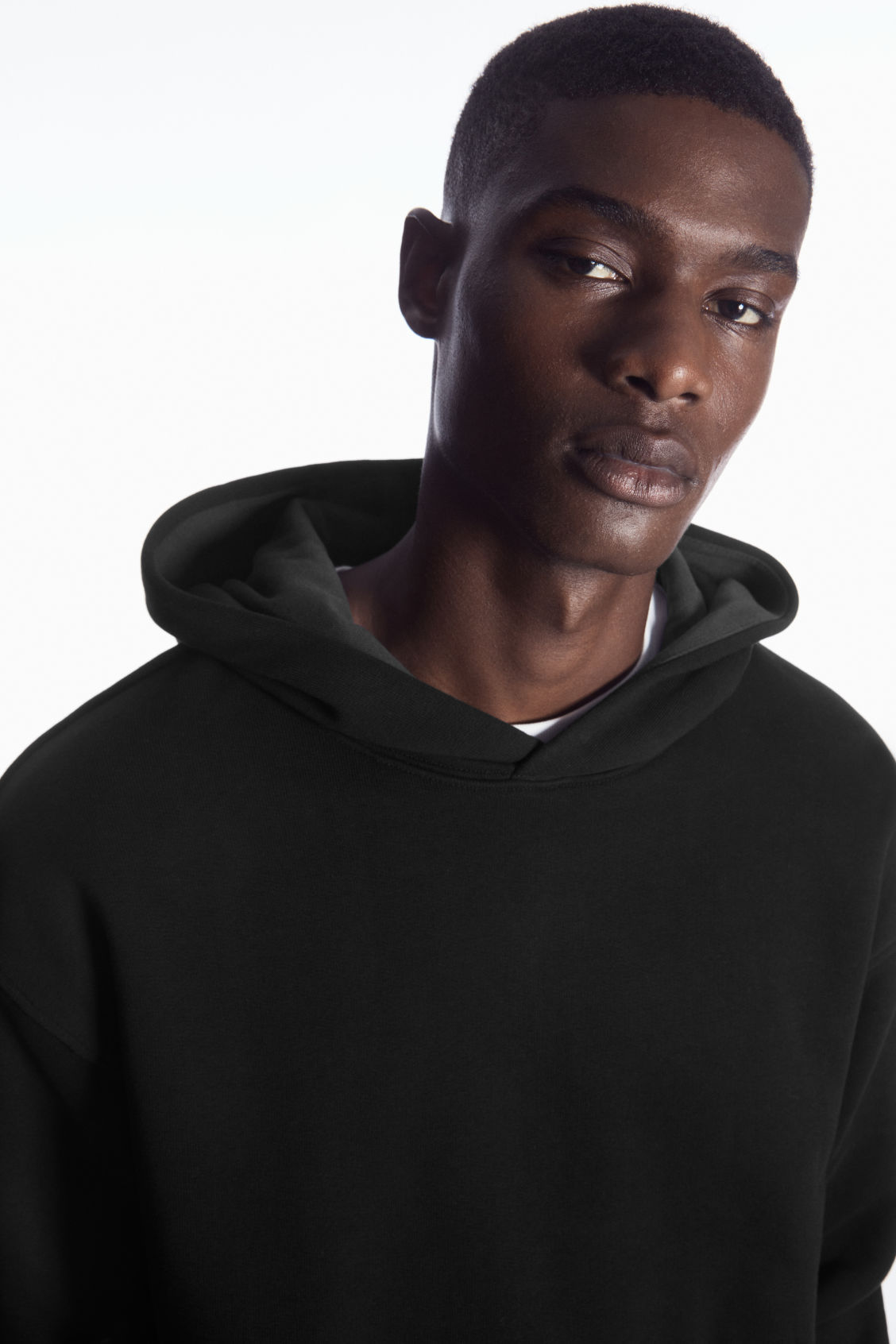 DOUBLE-LAYERED JERSEY HOODIE