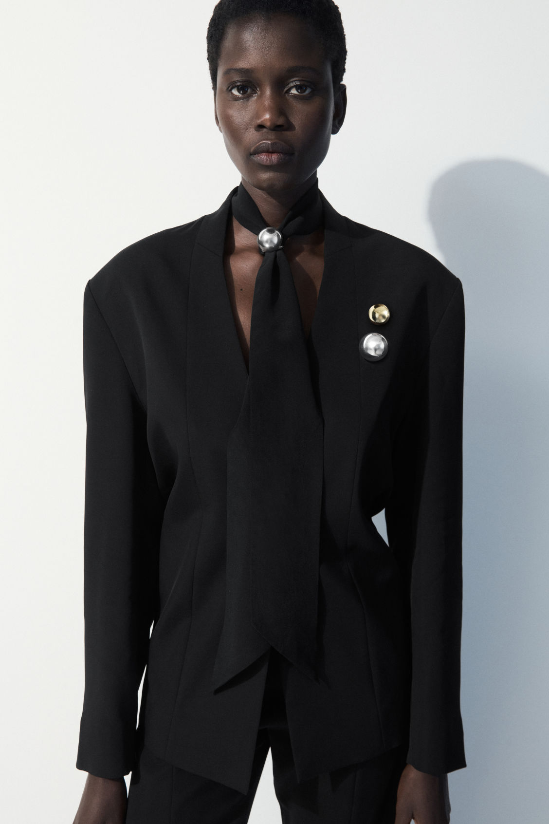 THE SMALL SPHERE BROOCH