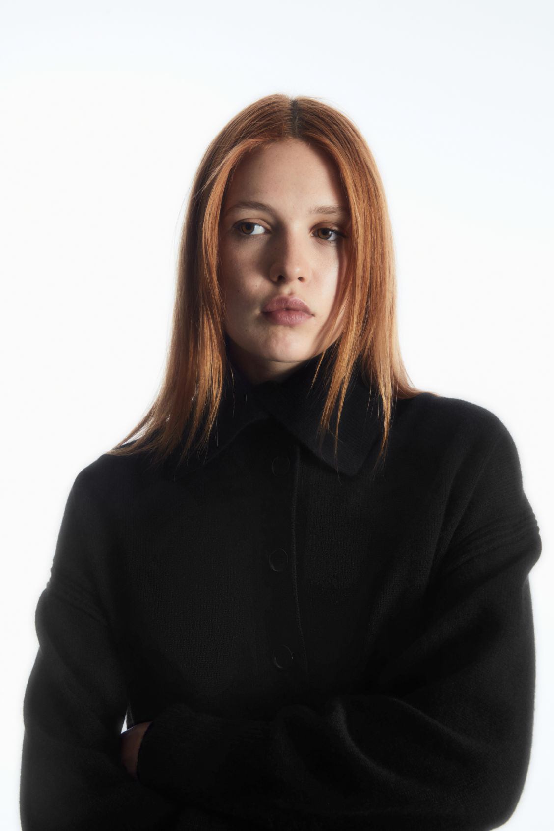 SPREAD-COLLAR PURE CASHMERE JUMPER