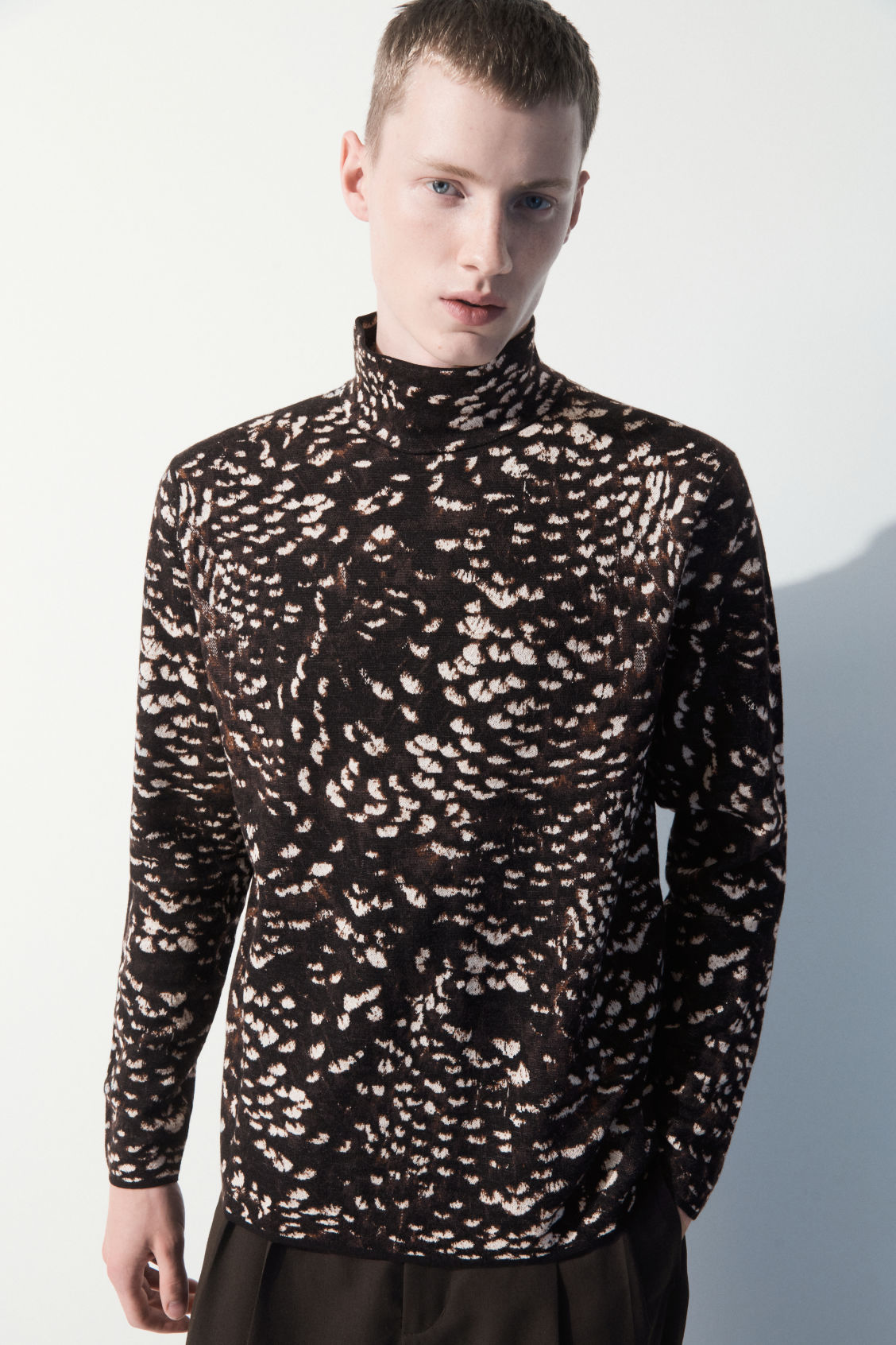 THE FEATHER-JACQUARD JUMPER