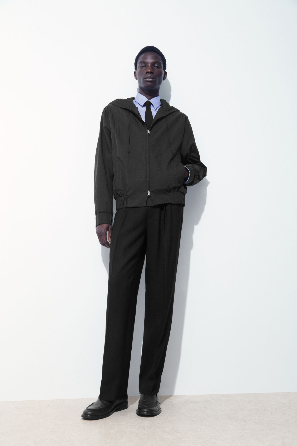 THE HOODED BLOUSON JACKET