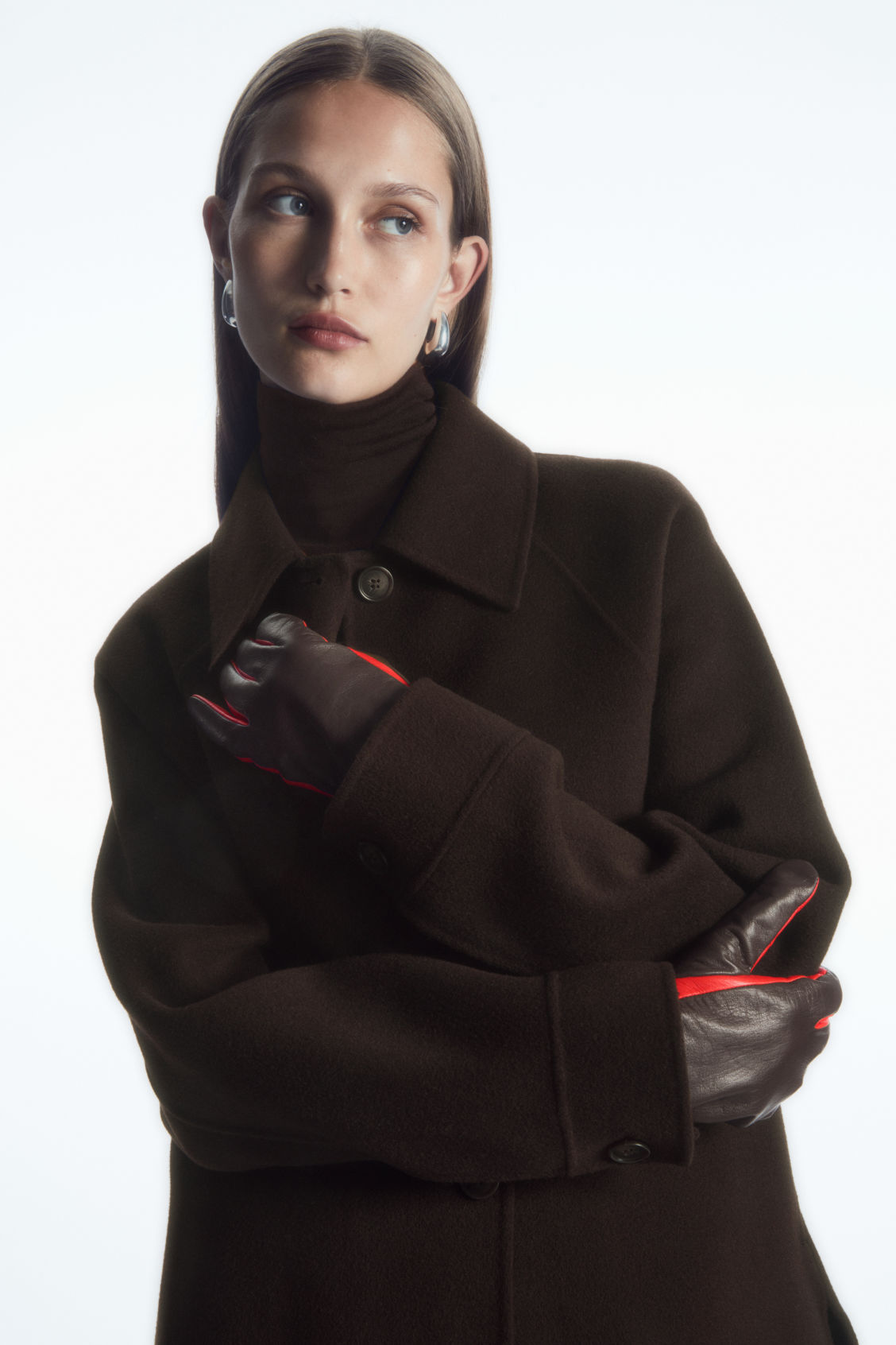 CASHMERE-LINED COLOUR-BLOCK LEATHER GLOVES