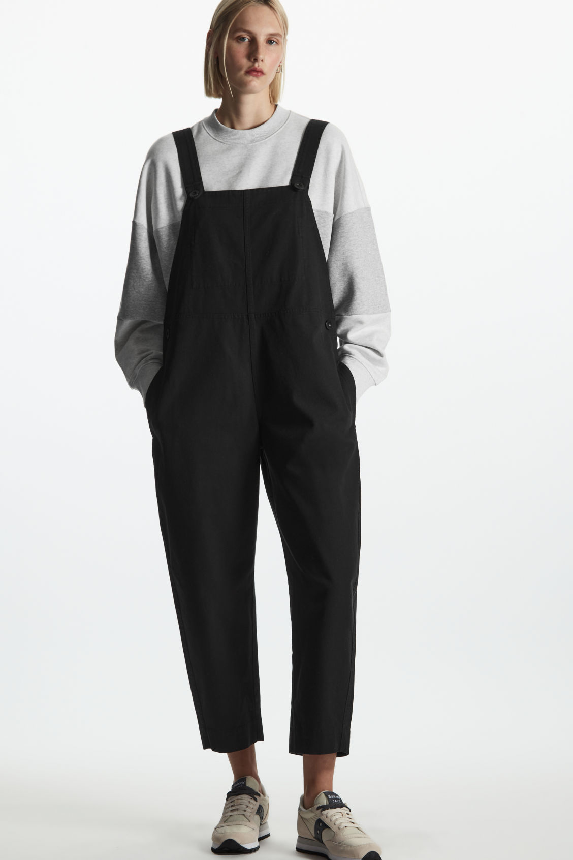 BARREL-LEG DUNGAREES