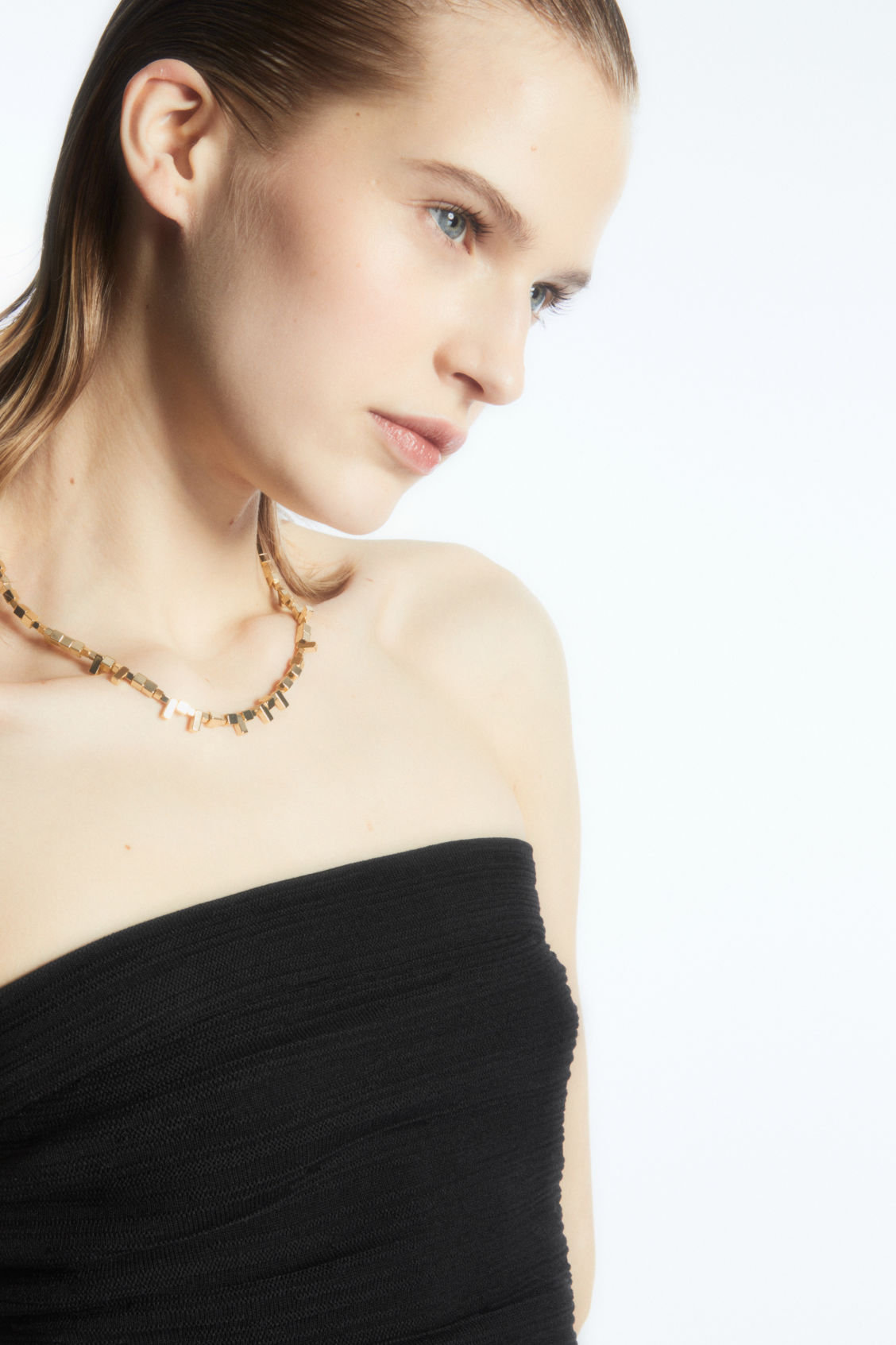 TEXTURED CHAIN Necklace