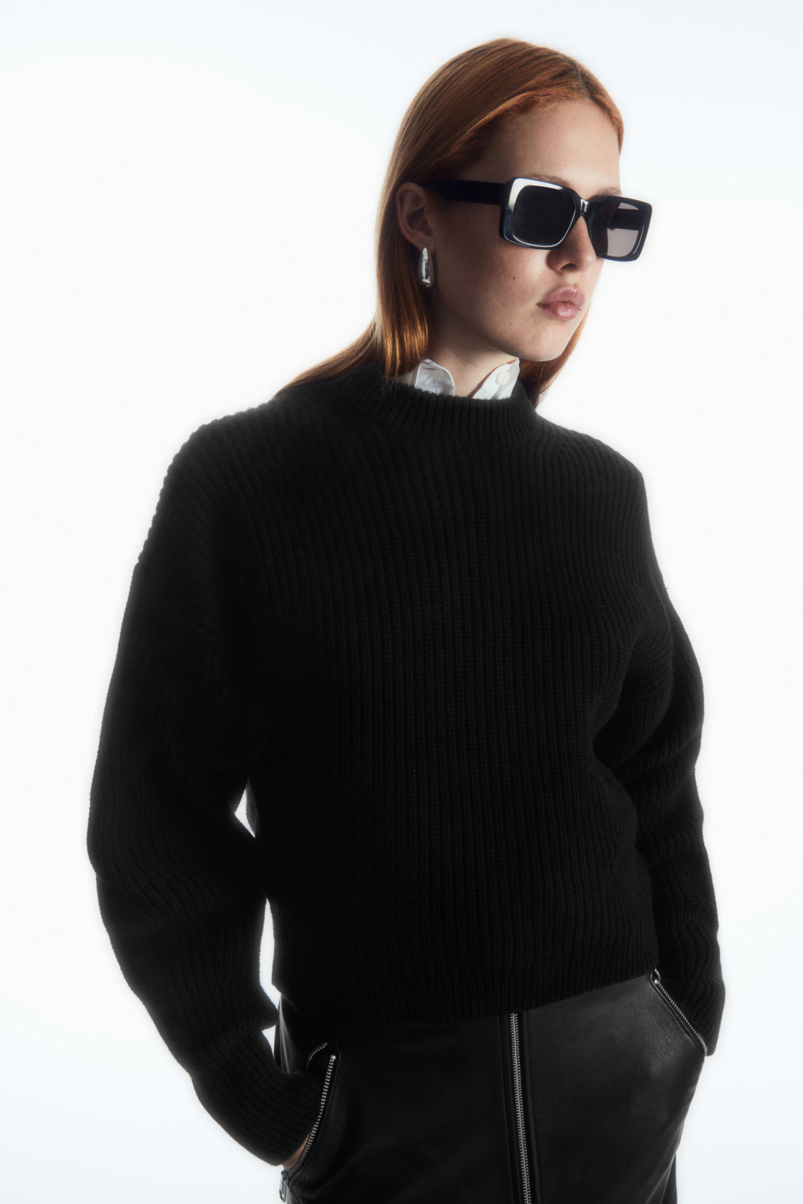 RIBBED CASHMERE-BLEND JUMPER