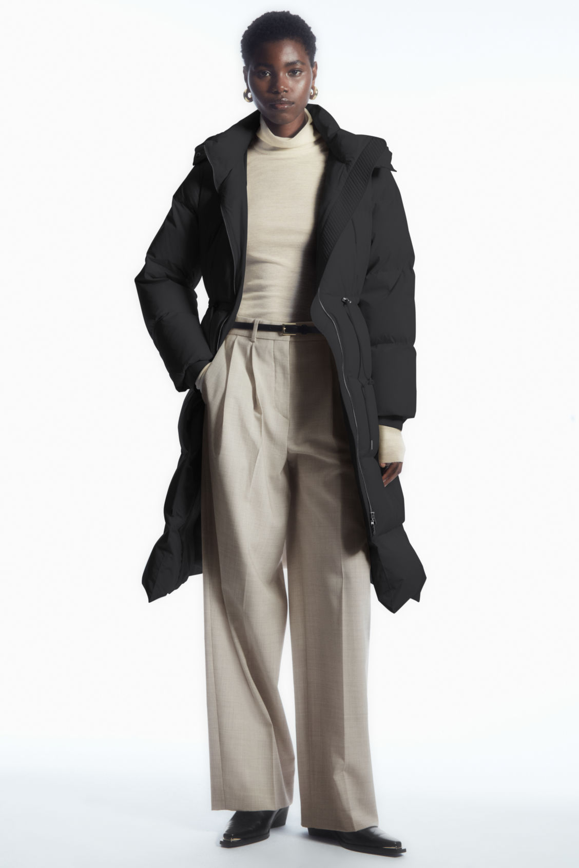 HOODED RECYCLED DOWN PUFFER COAT