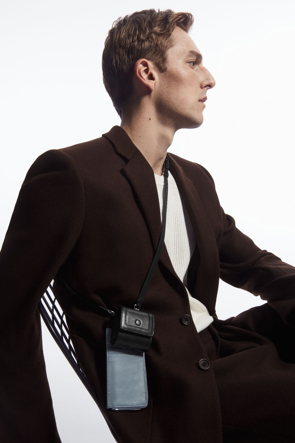 LEATHER AIRPODS CASE