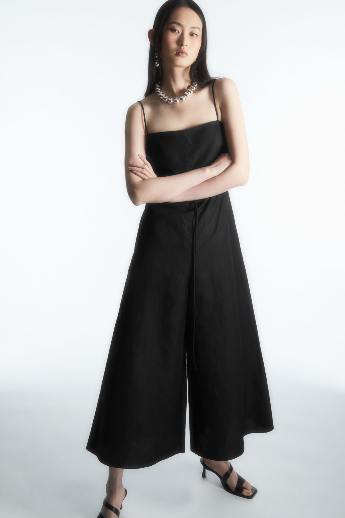 BELTED LINEN-BLEND WIDE-LEG JUMPSUIT